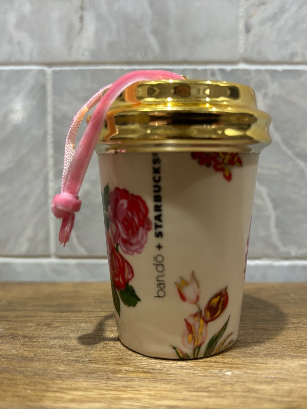 2018 Starbucks x Ban.do floral ornament
